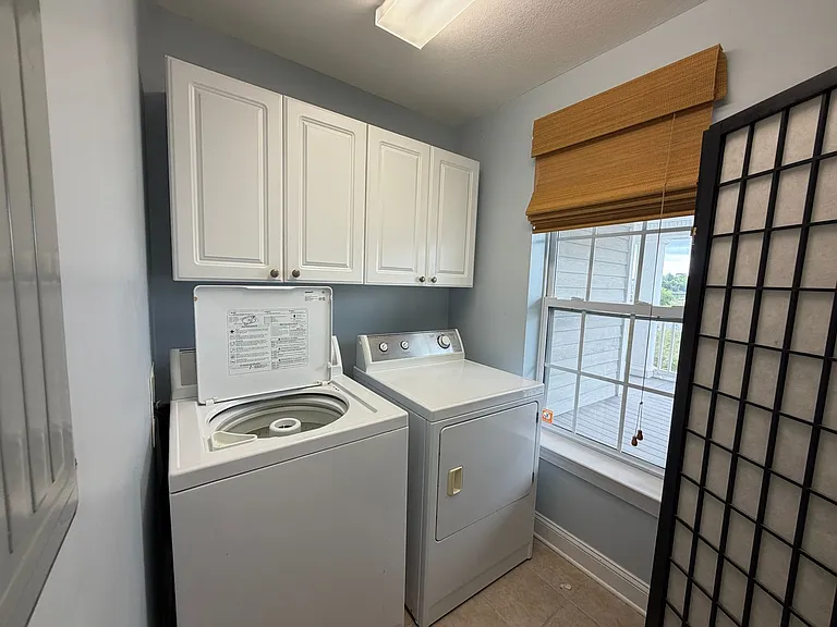 91 Screven St #309D — Photo 17