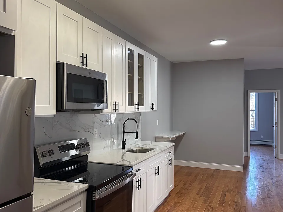 4320 Matilda Ave #2