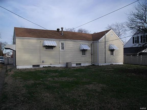 2nd image of 2705 N 40th St