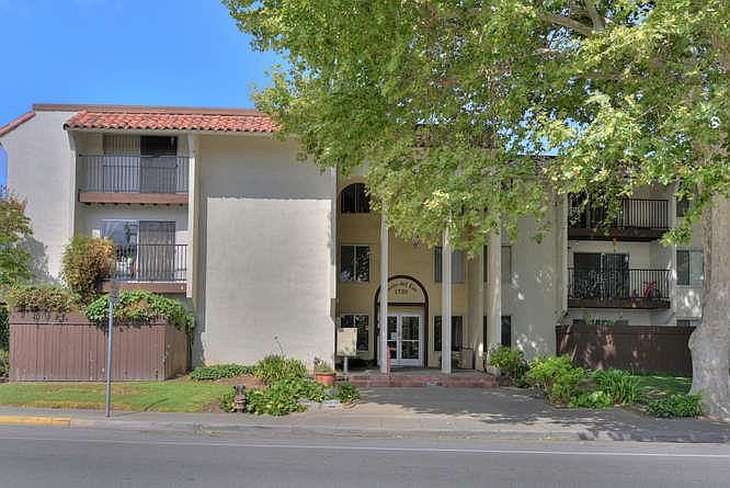 1st image of 1720 Halford Ave APT 239