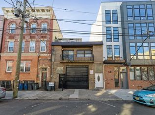 305 3rd St, Jersey City, NJ 07302