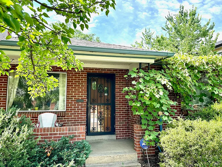3420 W 36th Ave — Photo 2