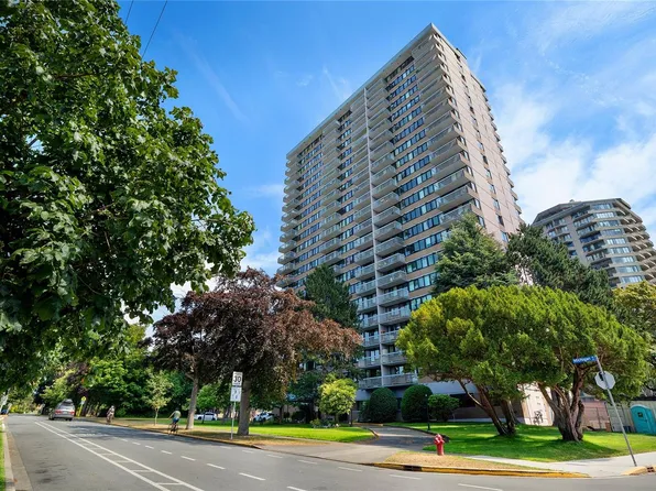 647 Michigan St #1407, Victoria, BC V8V 1S9