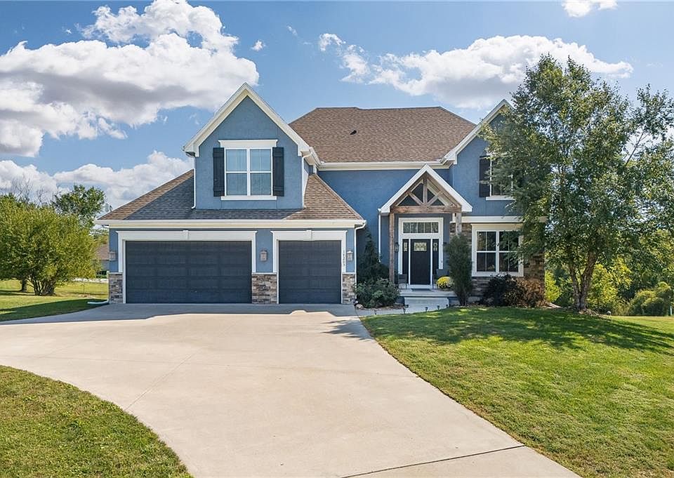 1st image of 17205 Thomas Lane Rd