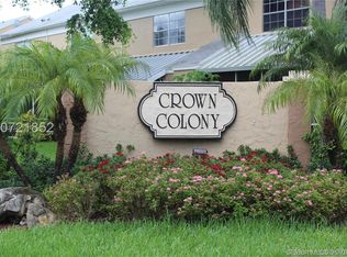 2812 S Edgehill Ln, Cooper City, FL 33026