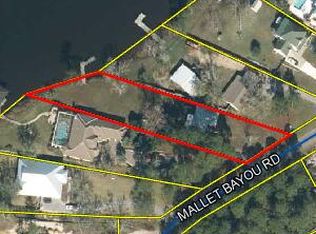 610 Mallet Bayou Rd, Freeport, FL 32439