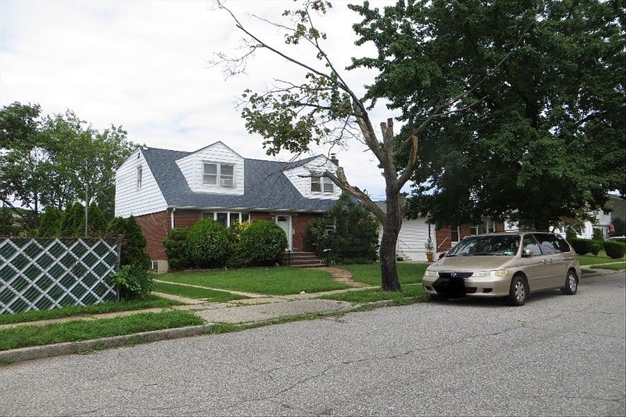 1st image of 500 Cameron St