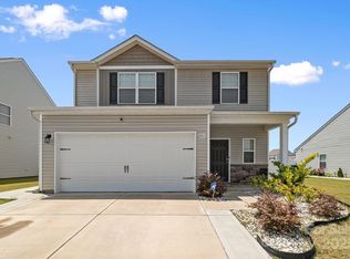 2011 Valdosta Way, Charlotte, NC 28215