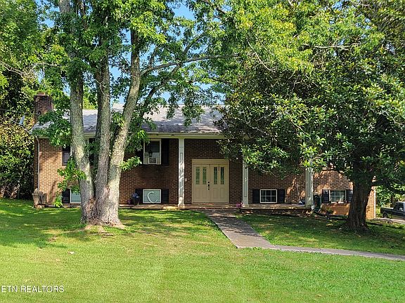 2nd image of 1125 Ponderosa Dr