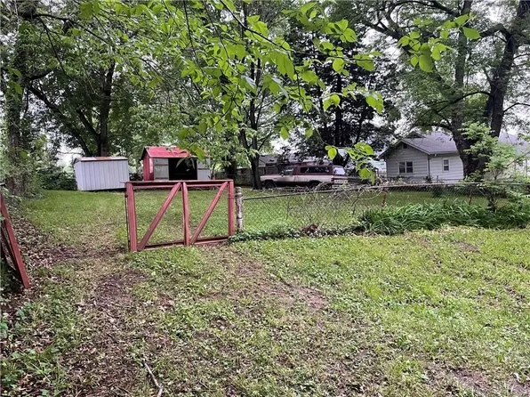 1638 S 50th Ter, Kansas City, KS 66106