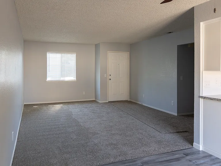 434 W Stuart Ave #2 — Photo 2
