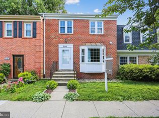 9116 Bobwhite Cir, Gaithersburg, MD 20879