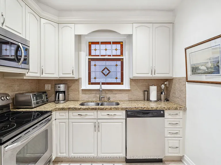31 Whitehall Rd #MAIN — Photo 13