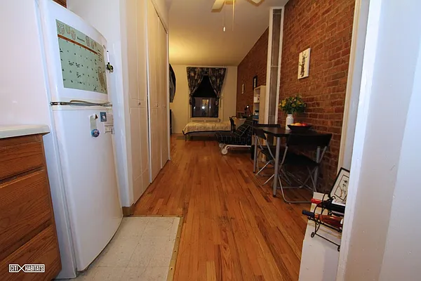 Rented by Citi Habitats | media 15