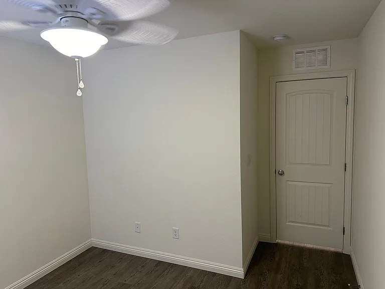 2983 Duverney Ave — Photo 58