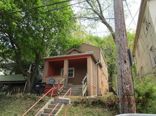 1216 Beaver Rd, Ambridge, PA 15003