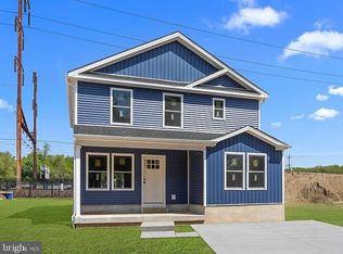 2818 Avenue E, Levittown, PA 19056