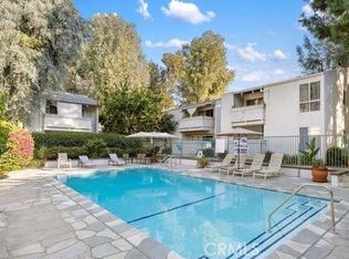 20134 Leadwell St UNIT 302, Winnetka, CA 91306