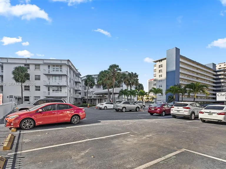 1913 S Ocean Dr #212 — Photo 2