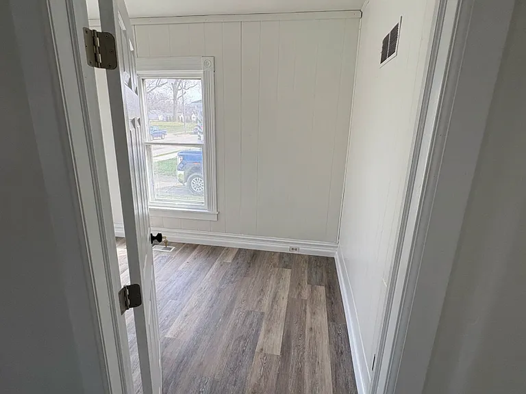 621 Miami St — Photo 14