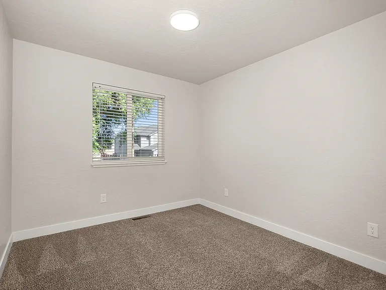 11915 E Spruce Ln — Photo 14