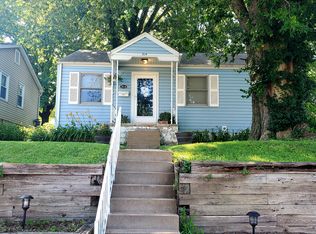 814 S 7th St, Saint Charles, MO 63301