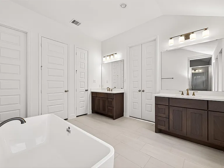 29731 Brushy Gables Dr — Photo 40