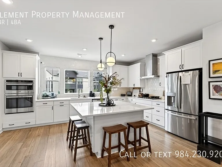 4730 Cypress Tree Ln #1 — Photo 11