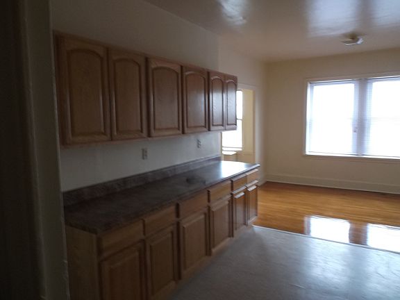 5th image of 85 Washington St #478495af5