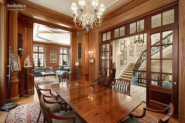 Sold by Sotheby's International Realty | media 14