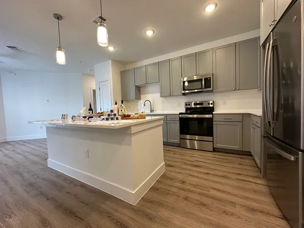 (undisclosed Address), Austin, TX 78741