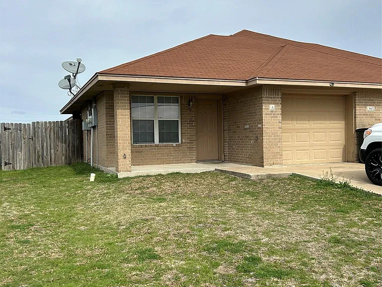 3907 Edgefield St — Photo 1
