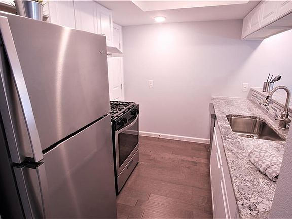 Stainless steel appliances and extra deep sink