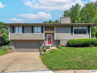 10705 Borman Cir, Omaha, NE, 68127