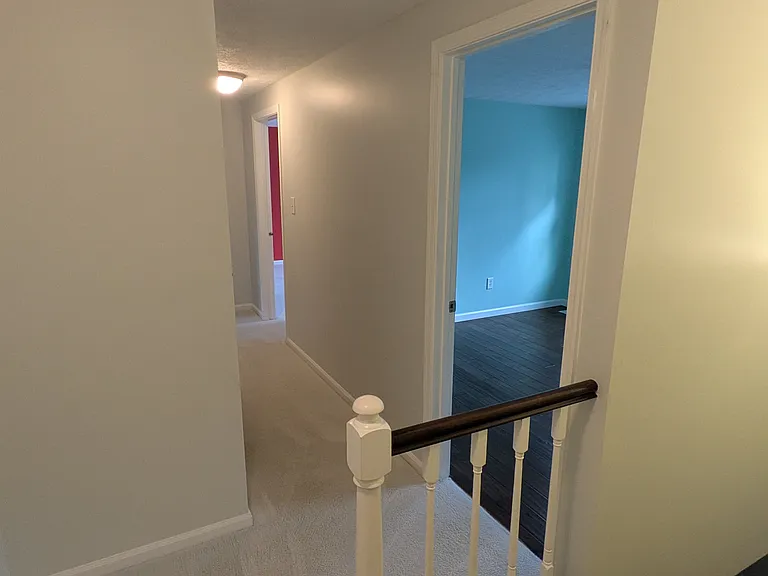 Streamvale Cir — Photo 41