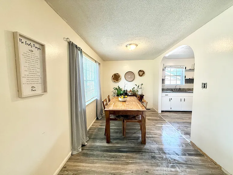 540 Harlem Ave — Photo 5