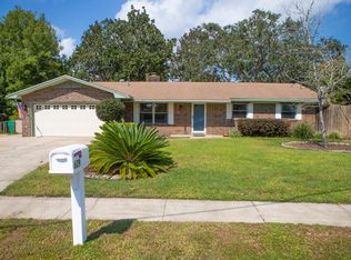 629 Spencer Dr, Fort Walton Beach, FL 32547