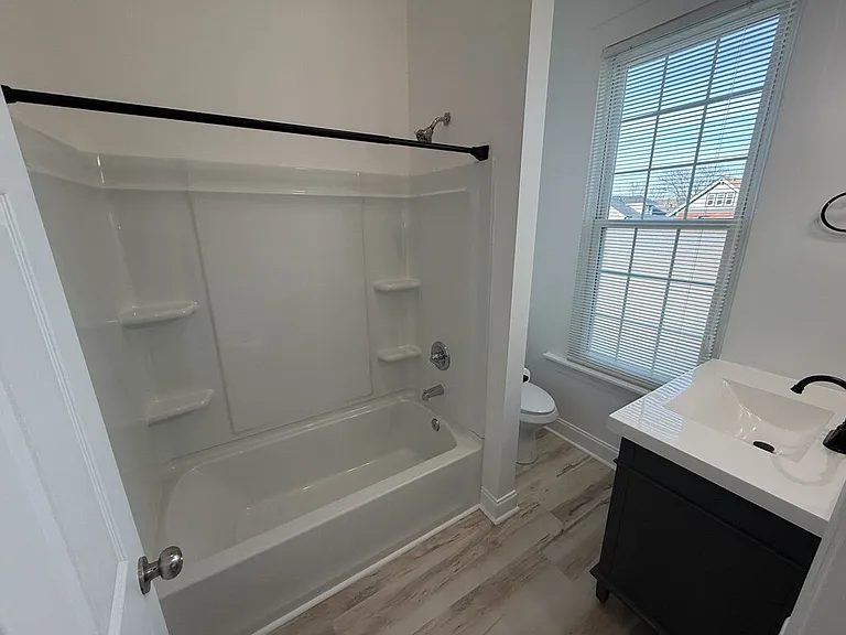 4417 Ashland Ave #B — Photo 13