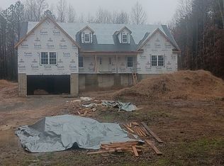 25095 Newtown Rd, Bowling Green, VA 22427