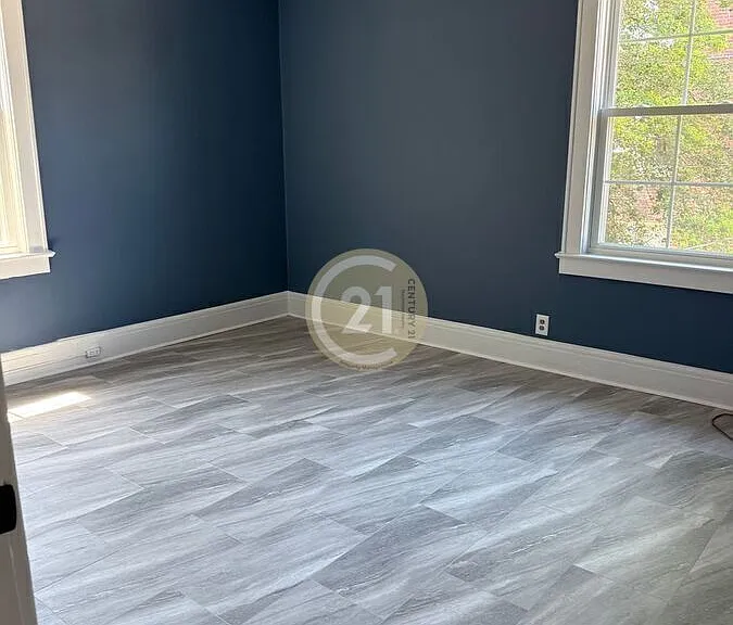 751 Shirley Ave #2 — Photo 4