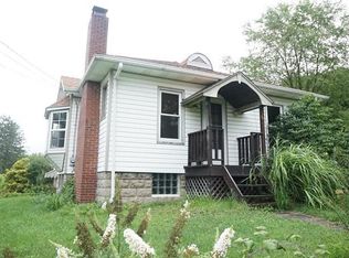 383 Mitchell Hill Rd, Butler, PA 16002