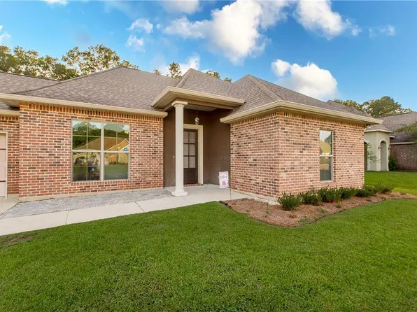 40049 Olde Mill Ln, Ponchatoula, LA 70454