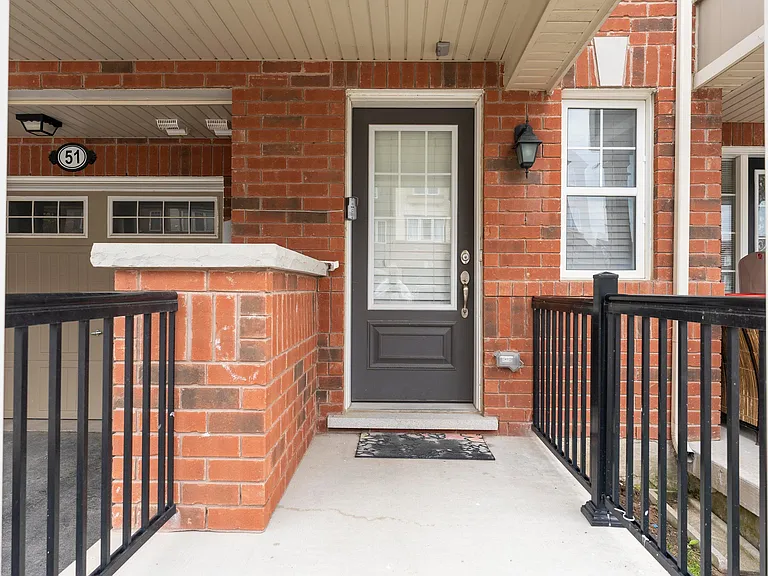 51 Colonel Frank Ching Cres — Photo 5
