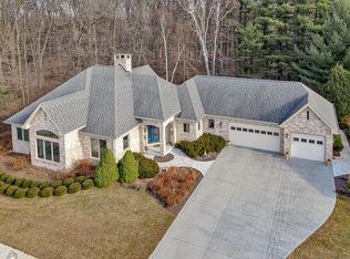 700 Treehouse Pkwy, Kohler, WI 53044