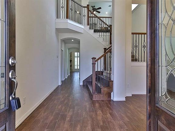 2nd image of 12506 Charter Mill Ln