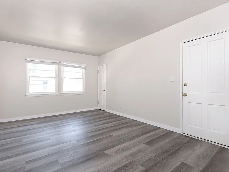 4373 Illinois St #4373 — Photo 10