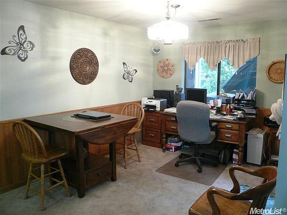 4th image of 2631 Ivy Knoll Dr