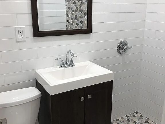 5th image of 234 E 95th St APT 3B