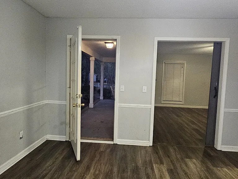 211 Plantation Rd — Photo 72