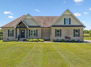 1357 Neil Rd, Chapel Hill, TN 37034